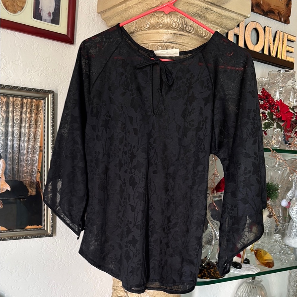 Elegant Black Lace Women's Top